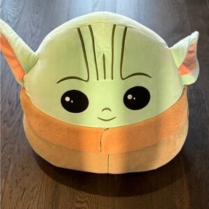 Squishmellow Baby Yoda